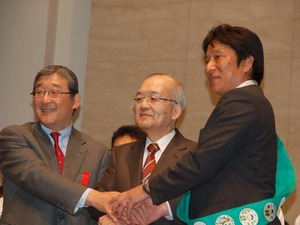 青山学院・原監督、マラソン代表選考に問題提起「東京五輪でハッピーになれるような仕掛けを」 画像