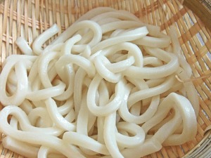 元Jリーガー経営、スペインのうどん屋が危機！その理由に日本から疑問の声 画像