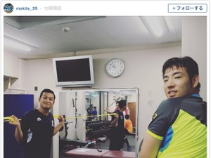 西武・菊池雄星＆佐野泰雄…試合後の姿を牧田和久が紹介 画像