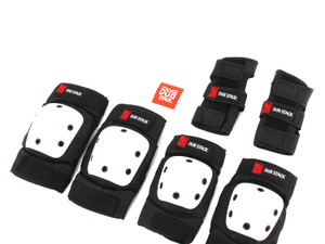 エクストリームスポーツ用プロテクターセットとメンテツール発売…ダブスタック 画像