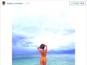 道端アンジェリカ、ビキニ姿のバックショットin沖縄 画像