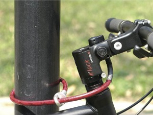 これで自転車盗まれない…かも。ケーブルロック 画像