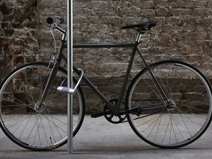 自転車ロックのスマート化が加速、ソーラー充電対応のスカイロック 画像