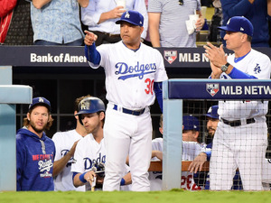 メジャーリーグ最優秀監督、ドジャースのロバーツ監督らが受賞 画像