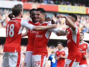 アーセナルのベンゲル監督、トップ4入りは「周囲のチームの助けも必要」 画像