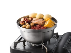 コールマン、コンパクトスモーカーと折り畳み式BBQグリル発売 画像
