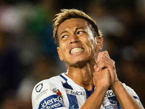 【動画】本田圭佑が“惜しい”FK2発！パチューカは首位に敗戦 画像