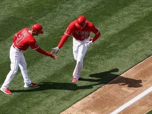 大谷翔平、2戦連発に本拠地大興奮！地元記者も絶叫「アンビリーバブル！」 画像