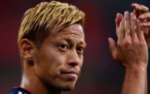 サッカー界が仰天！本田の「代表監督兼任」、世界中で伝えられていたぞ 画像