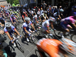 ジロ・デ・イタリア第3Sでウェイラント激突死 画像