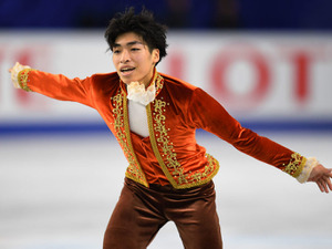 手本は舘ひろし！佐藤洸彬の色気がすごいと話題に 画像