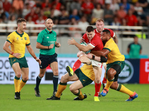 トモス・ウィリアムズがウェールズを救う！空飛ぶスーパープレーに驚きの声 画像