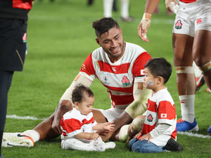 アマナキ・レレイ・マフィがファンにベスト8の報告　トップリーグの応援も呼びかけ 画像