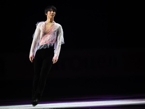 羽生結弦、紀平梨花がNHK杯会場入り　グランプリファイナル進出も懸かった大一番 画像