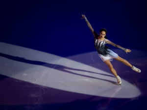 アリーナ・ザギトワが眠れる森の美女に変身　スケートリンクのオープニングセレモニーにて 画像