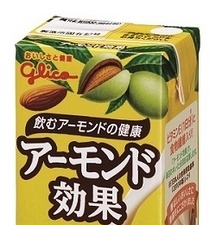 アーモンド飲料から新味登場 『アーモンド効果＜バナナ＆3種のフルーツ＞』 画像
