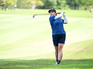 【女子ゴルフ】吉田弓美子、川岸史果が首位タイ発進、4打差以内のアンダーパーに39人　パナソニックオープンレディース初日 画像