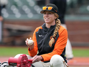 【MLB】メジャー史上初の女性監督候補ナッキンとは…　ソフトボール出身の33歳、ジャイアンツが面談と報道 画像