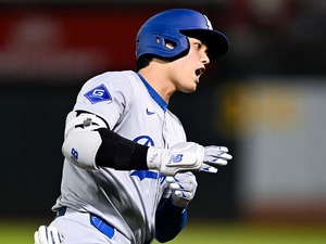 【MLB】大谷翔平、豪快“33号アーチ”で敵地ファンに御礼　閑古鳥が鳴くラストイヤーの球場が「今季最高来場者数」 画像