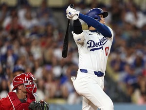 【MLB】大谷翔平、初回の先頭打者で巧みなバットさばき披露　初球を技あり右前打で打率.293に上昇 画像