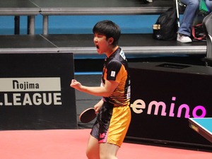 張本智和、林昀儒との激戦制し2勝　パリ五輪選考ポイントは「1位になるのが目標」と今後見据える【Tリーグ】 画像