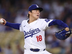【MLB】「誰が先発すべきか」ドジャースの地区S最終戦、現地メディアの見解は……　ロバーツ監督「山本由伸も登板計画のひとつ」 画像
