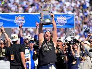 【MLB】「キャリア最後の契約になる可能性」カーショーがFAになった理由とは……米記者が推察「追加年数を得る手段」 画像