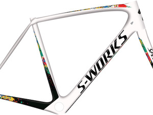 スペシャライズドから世界王者クビアトコウスキーのスペシャルカラー限定ターマックが発売 画像