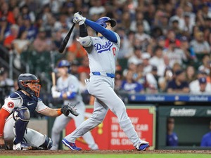 【MLB】「オオタニがテキサスサイズの一発」大谷翔平、2試合ぶり32号は右翼への自己最速タイ“191キロ弾”　公式も驚愕一打に大興奮 画像