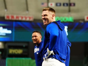 【MLB】フリーマン、シャワーで足を滑らせ右足首を負傷……指揮官はもともと「100%の状態ではなかった」と明かす　代役・キケは“復活”2号アーチ 画像