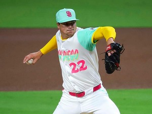 【MLB】打倒ドジャース、同地区パドレスに新加入の“球界最速右腕”ミラーが165キロ連発　米メディア驚愕のデビュー戦「火の玉を投げ込んだ」 画像