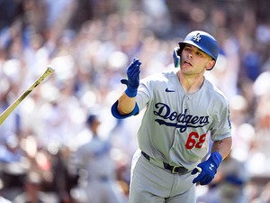 【MLB】「ショウヘイと試合中ずっと……」決勝3ランを放ったド軍の24歳ルーキーに期待の声　指揮官は今後を展望「あの瞬間の自信を土台に」 画像