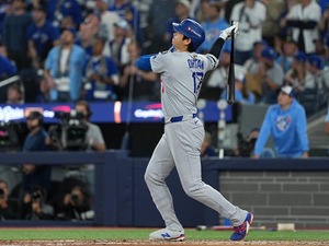 【MLB】大谷翔平、大量ビハインドから“滞空時間6.3秒”WS初アーチ 実況驚きの高弾道「あれが入るんですね……」 画像