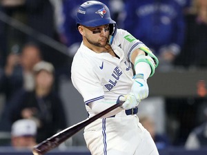 【MLB】「ビシェットは三塁のレギュラーを担う」米専門メディアが伝えたドジャースの動き　35歳マンシーの“後釜候補”として注視 画像