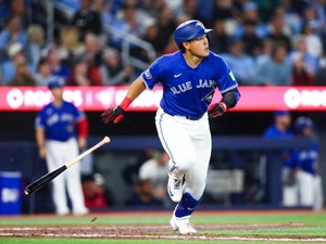 【MLB】岡本和真の粘り勝ち、ABSチャレンジ成功で三振回避　山本由伸から反撃呼び込む「右中間二塁打」 画像