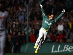 【MLB】吉田正尚が決めた、延長戦代打で相手クローザー攻略「サヨナラ適時打」　値千金の一打に本拠地熱狂「マサは準備万端だった！」 画像