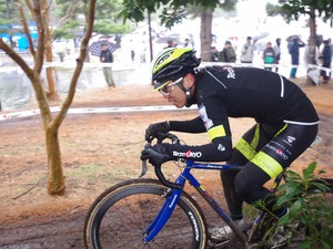 【シクロクロス東京15】ロードレーサー畑中勇介、「エントリー費を払って」プライベートで参戦 画像
