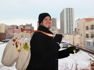 米シカゴ発…これで重い荷物もラクに運べる「The Bindle Stick」登場 画像