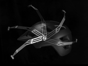 やはりデザインが大事か、自転車用ヘルメットミラー 画像