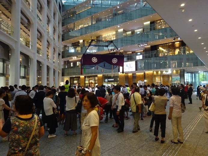 はっけよいKITTEが開幕…東京・丸の内にで相撲体験イベント