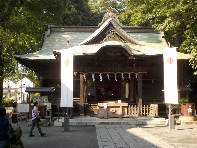 東日本の天満宮として最も古く、1000年を超える歴史を誇る谷保天満宮