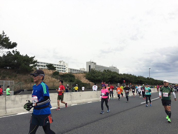 第10回湘南国際マラソン、35km通過地点