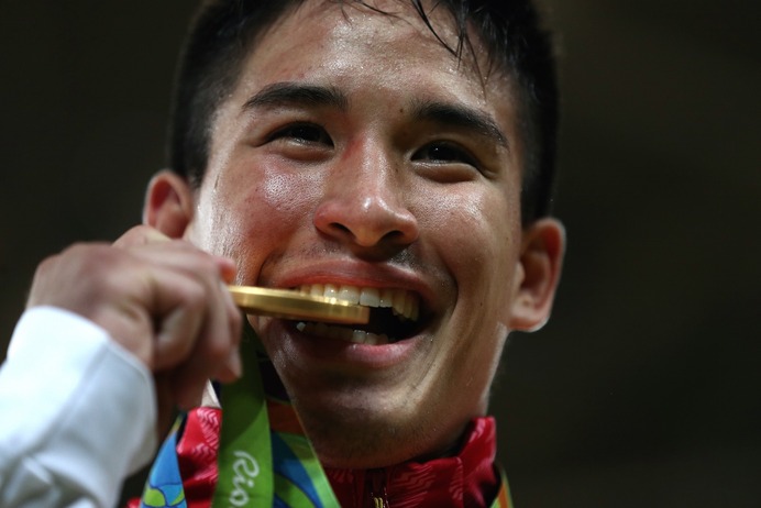 柔道男子90キロ級でベイカー茉秋が金メダル（2016年8月10日）