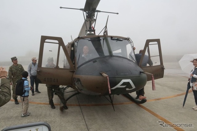 陸自UH-1J