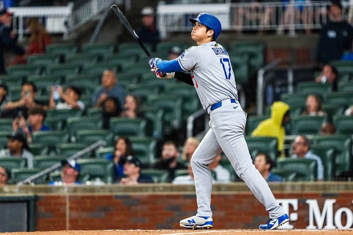 【MLB】大谷翔平、3試合ぶり8号は中堅スタンドへの173キロ弾　佐々木朗希のメジャー初白星へ豪快一打で強烈援護