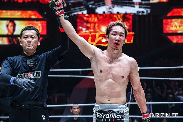 【RIZIN】「強くなって帰ってきました」朝倉未来、“完全復活”前王者・鈴木千裕に3RTKO勝ち　東京ドーム大激震「最強じゃないといけない」