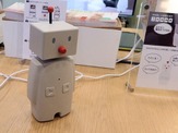 子どもの見守り向けロボット「BOCCO」…スマホ連携も可能【CEATEC 2015】 画像