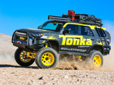 トヨタ、実車でミニカーの世界を表現…TONKA 4ランナー 画像