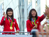 メダリストたちが銀座をパレード！東京五輪につながる盛り上がりに 画像