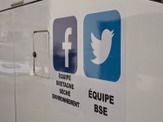 【ツール・ド・フランス14】チームバスでソーシャルメディアのアカウントを告知 画像